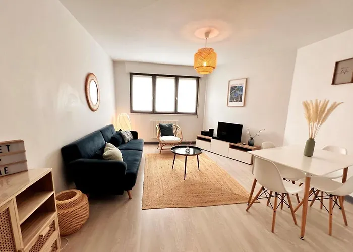 Апартаменты Centre Superbe F2 Avec Garage Нанси